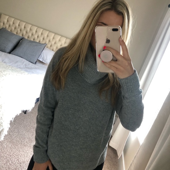 GREY KNIT TURTLENECK SWEATER - Picture 6 of 7